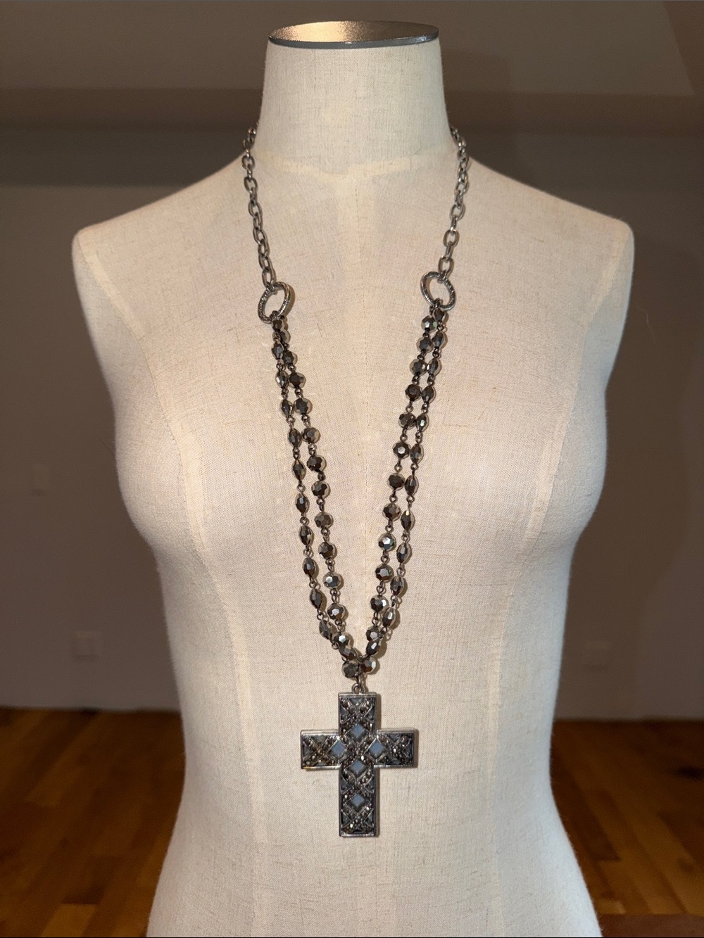 Statement Gunmetal Cross Pendant Necklace - Women Jewelry